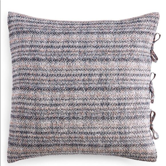 - LUCKY BRAND European Pillow Sham Basanti Blue. - Picture 1 of 3